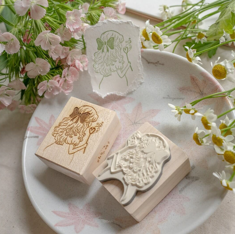 shō Little Happiness Rubber Stamp - Bubble Girl