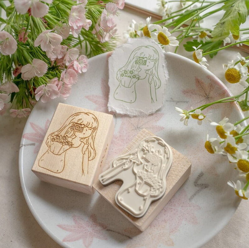 shō Little Happiness Rubber Stamp - Camera Girl
